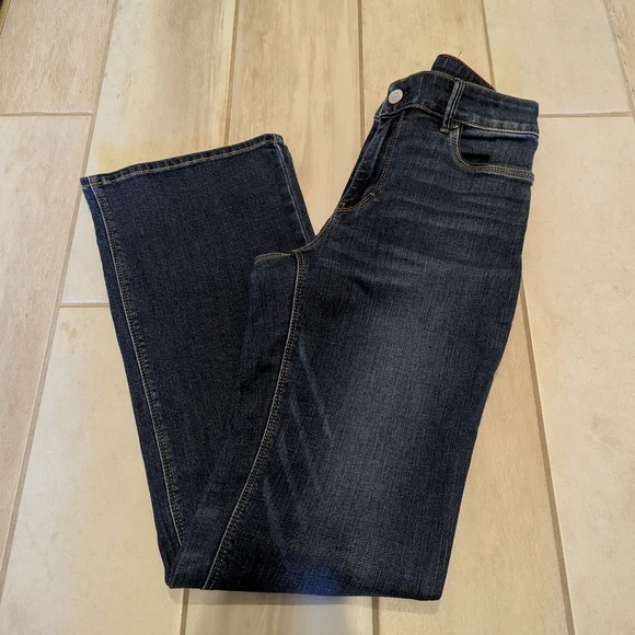 White House Black Market WHBM Boot Cut Flare Jeans 6 28 - Picture 4 of 4